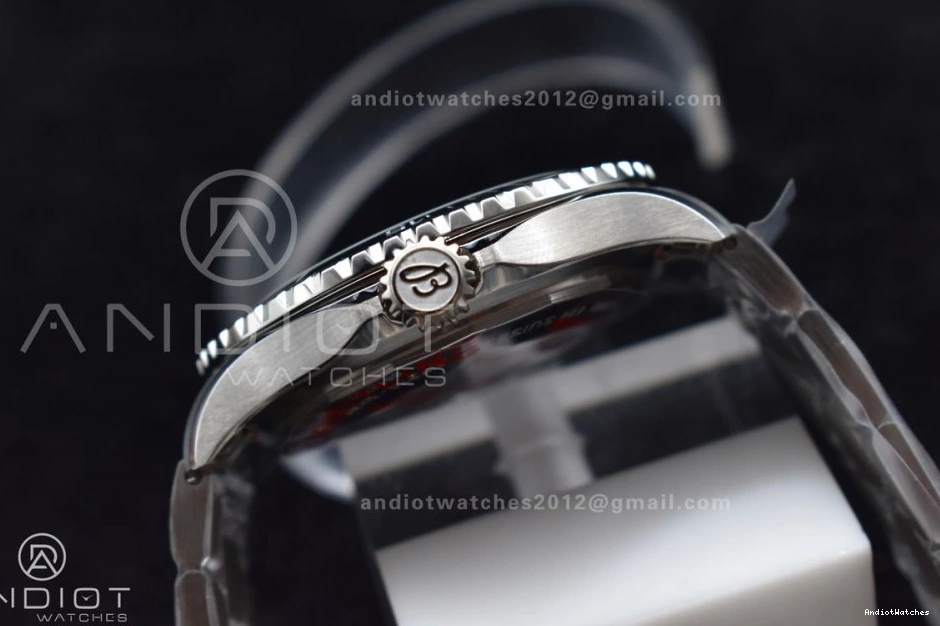 Best Tiffany Blue Bracelet 1:1 Edition 480 on A SS Versatile SuperOcean Automatic TF 44 Dial 0224